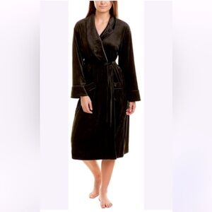 NEW Donna Karan Sleepwear Velvet Black Robe Size S/M